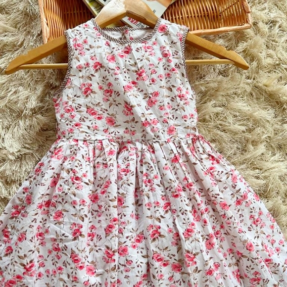 Polly & Friends Flowers Print Dress - Picture 2 of 6